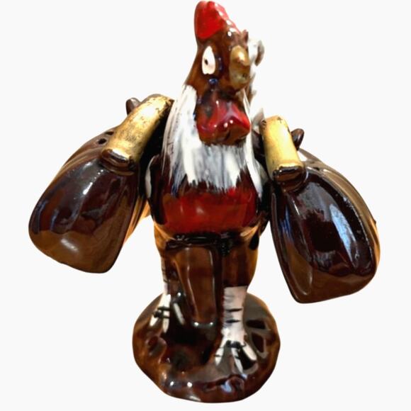 Vintage Japan Pico Red Rooster with Bags Salt and Pepper Shakers Pottery 3pcs - Picture 2 of 9